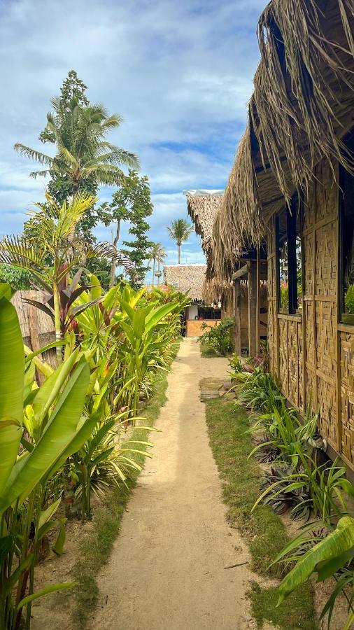 Siargao Tropic Hostel General Luna  Exterior foto